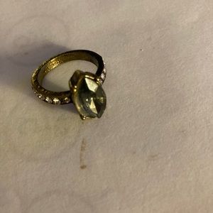 Big gem costume ring